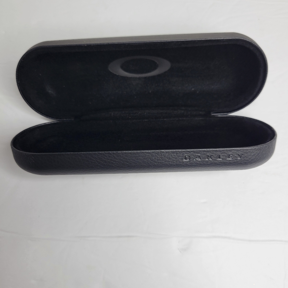 Oakley Black Hardshell Sunglasses Case, Clamshell Eyeglasses Protective Case